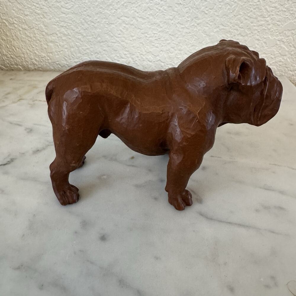 Vintage Red Mill Standing English Bulldog Pecan Shell Resin Art Brown Dog. - Picture 3 of 7